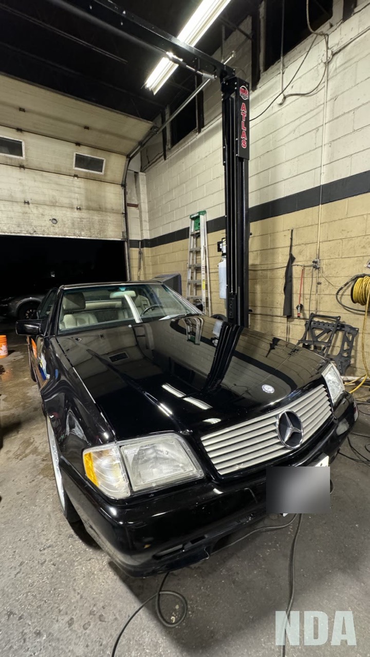 black Mercedes-Benz SL